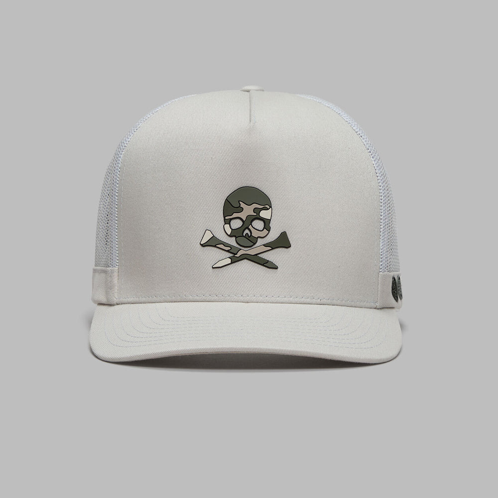 CAMO SKULL &amp; TEES TALL TRUCKER HAT - Pumice