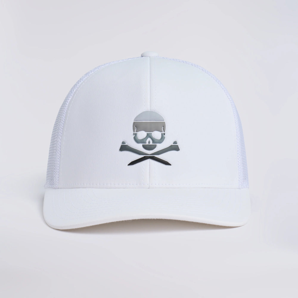 SKULL &amp; TEES MID TRUCKER HAT - Snow