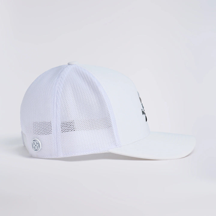 SKULL &amp;amp; TEES MID TRUCKER HAT - Snow