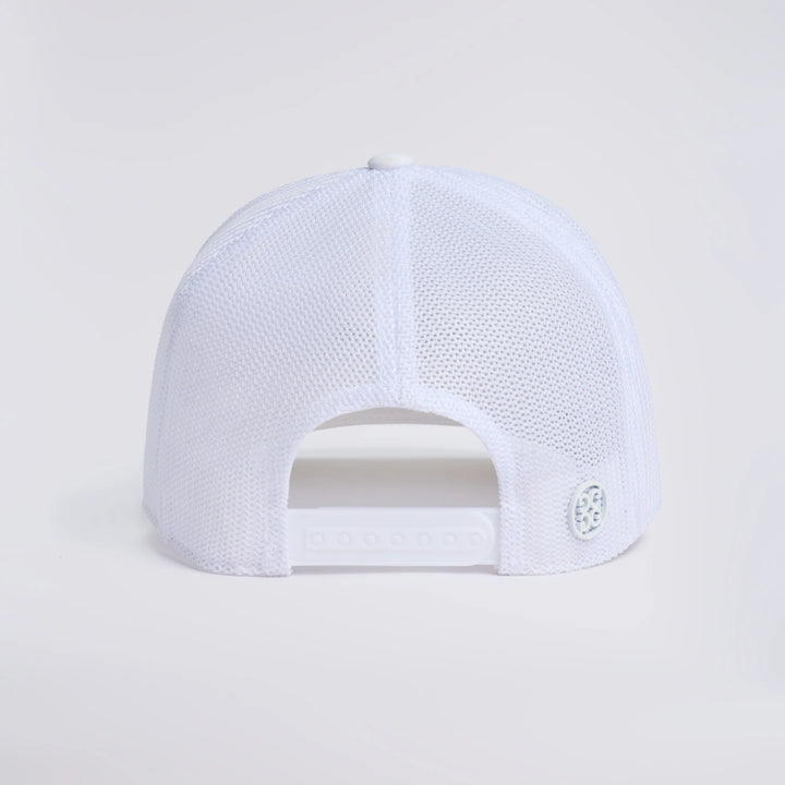SKULL &amp;amp; TEES MID TRUCKER HAT - Snow