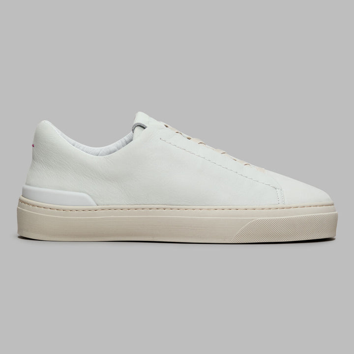 Endeavor Slip On Leather Sneaker - Snow