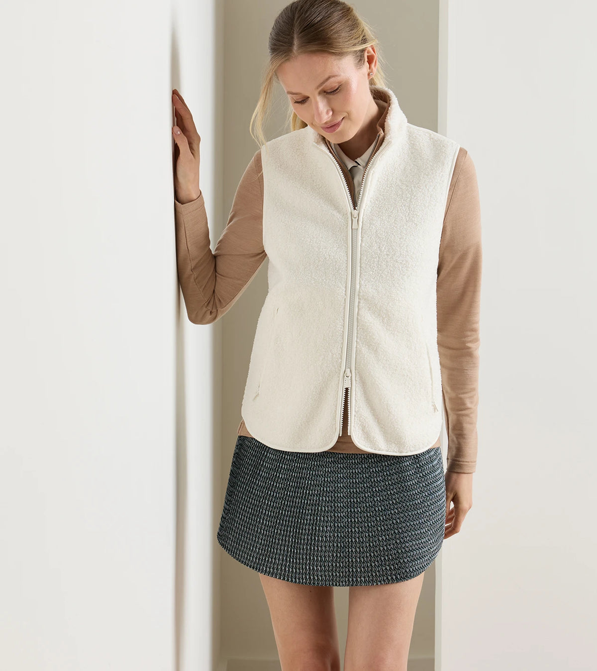 Tilly Bonded Sherpa Vest - Soft White