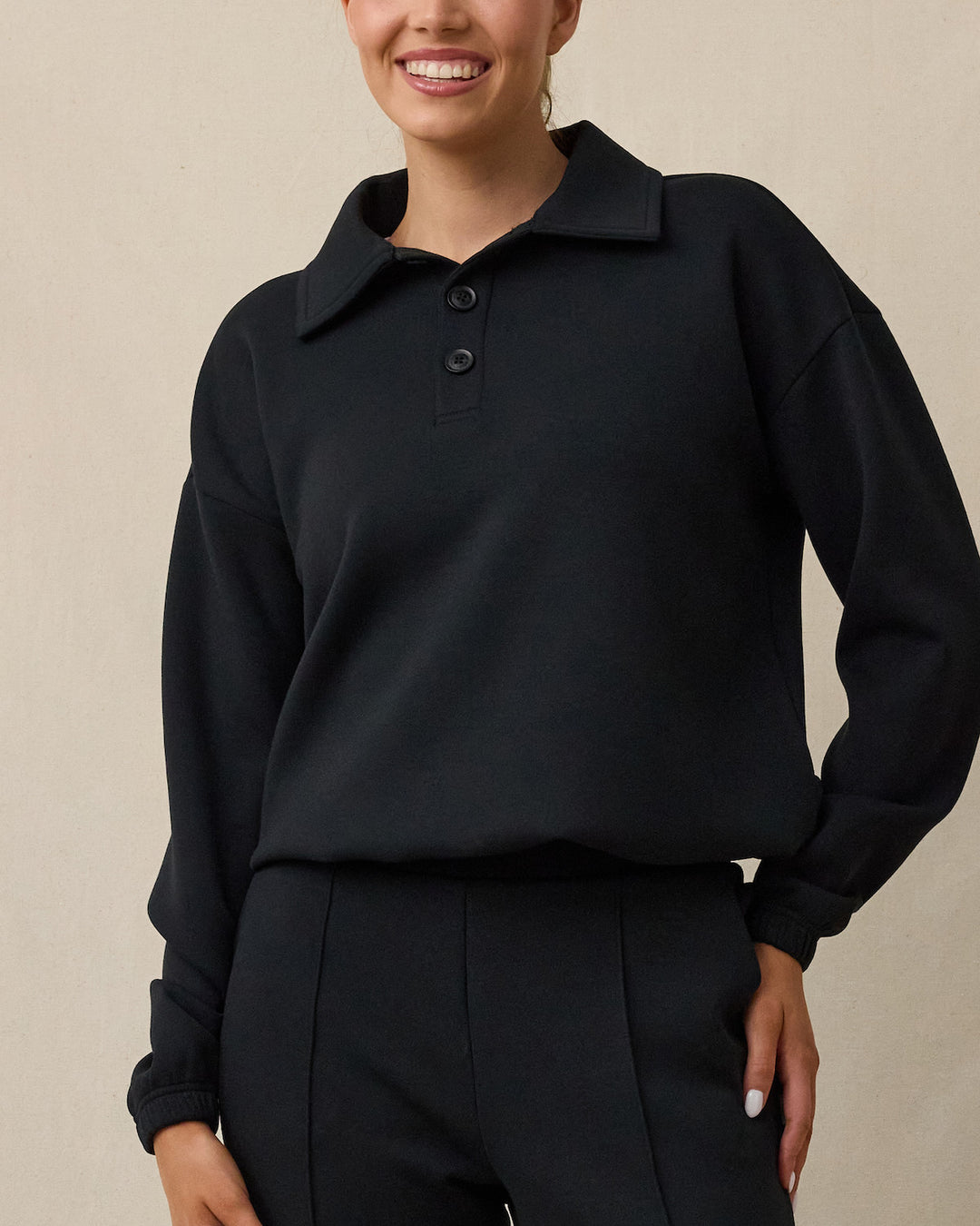 Harper Quarter Button - Black