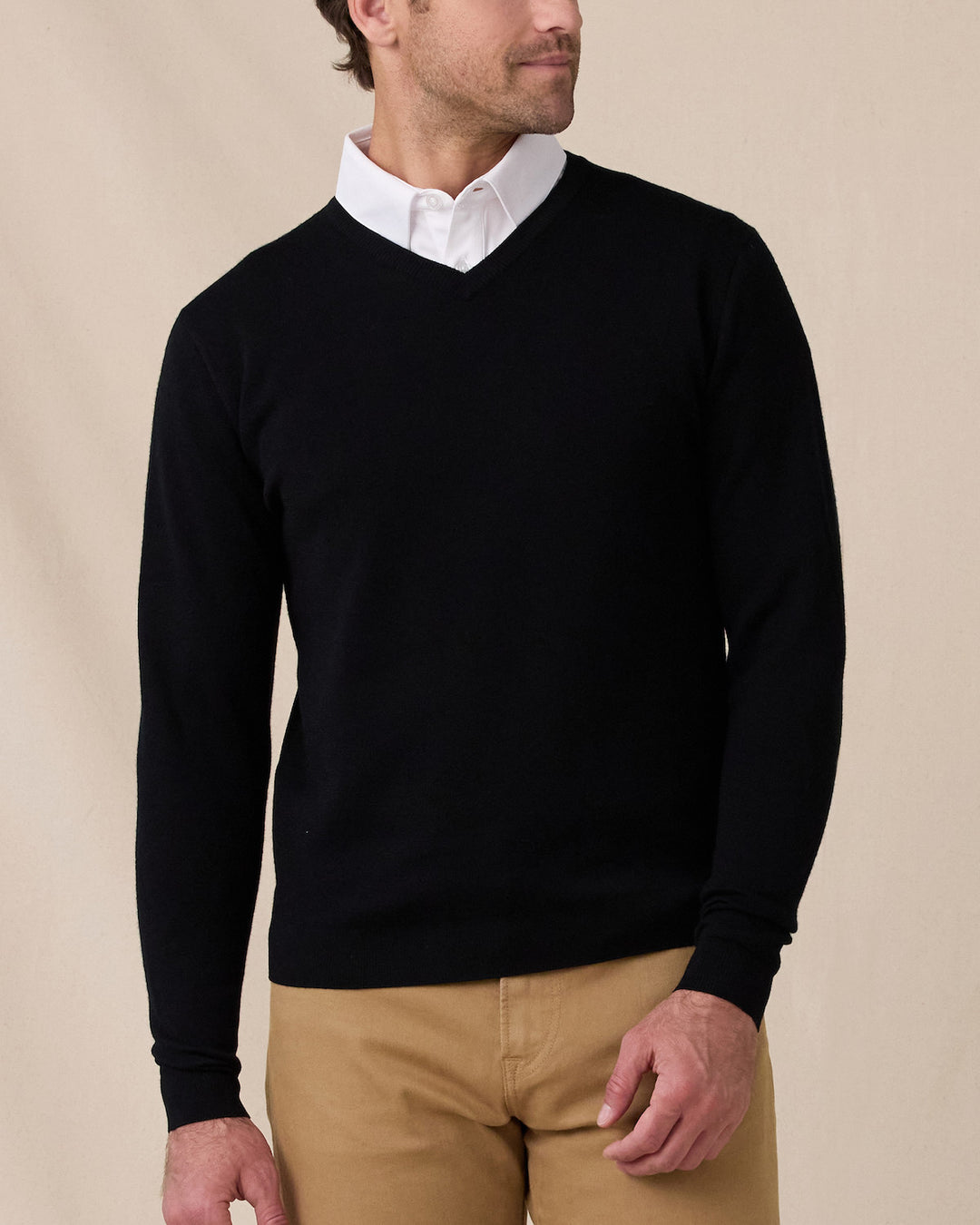 Connery V-Neck Sweater - Black